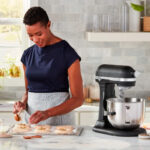 Batidora con Tazón Elevable de 7 litros Black KSM70SKXXBK - Imagen 6