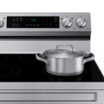 Estufa Eléctrica de 30” Vitrocerámica NE63A6311SS/AA - Imagen 6