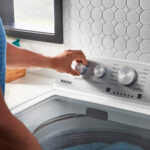 Lavadora de carga superior de 55 libras ExtraPower 7MMVW5430PW - Imagen 12