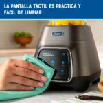 Licuadora Oster pantalla tactil y vaso BLend-N-Go BLSTPYG1312XBG - Imagen 5