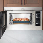 Microondas empotrable WiFi de 1.1 pies MMMF8030PZ - Imagen 10