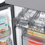 Refrigerador Bespoke French Door de 29 pies con pantalla de 32" RF29DB9950QDAP - Imagen 9