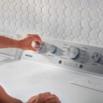 Secadora Eléctrica carga frontal de 26Kg 7MMED5430PW - Imagen 10